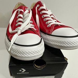 Converse Classic Chuck Taylor Men’s Red
